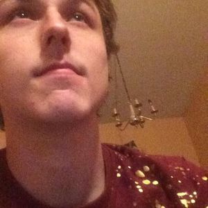 Meet your Posher, Devin